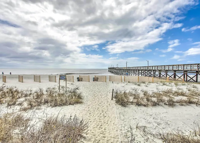 Coastal Oasis W/ Decks: Walk To Holden Beach!